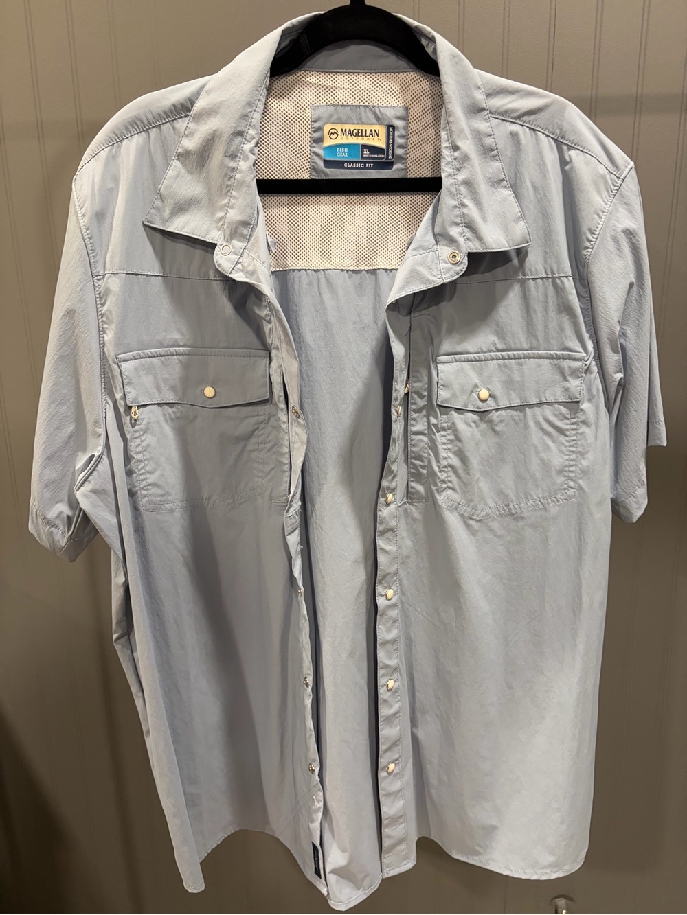 Magellan Outdoors Outdoors Men's Light Blue Short-Sleeve Fishing Shirt